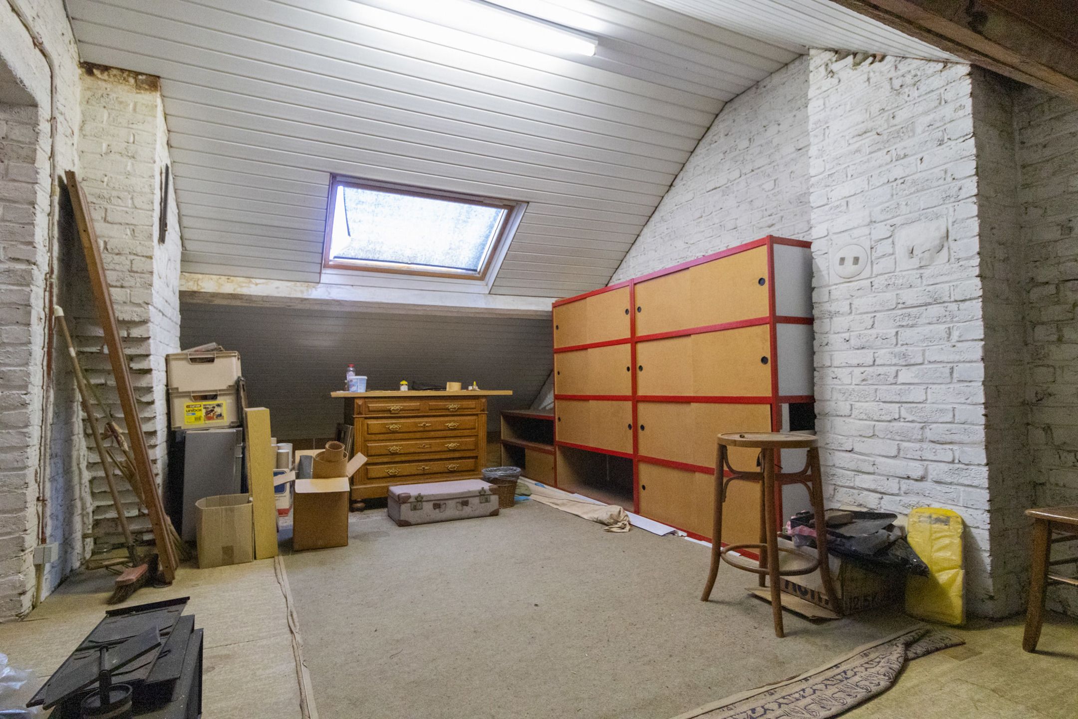 Te renoveren woning met 3 slaapkamers foto 16