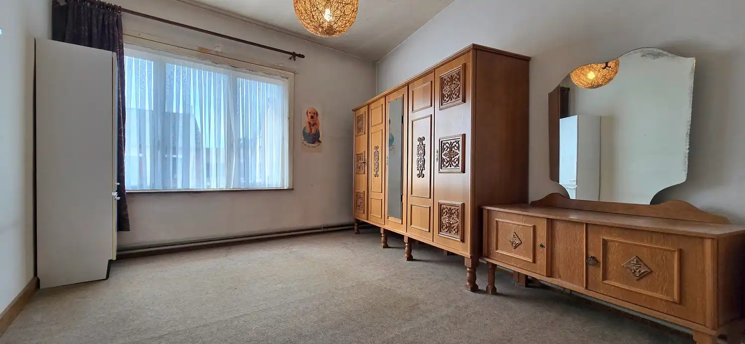 Te renoveren gesloten bebouwing te koop foto 20