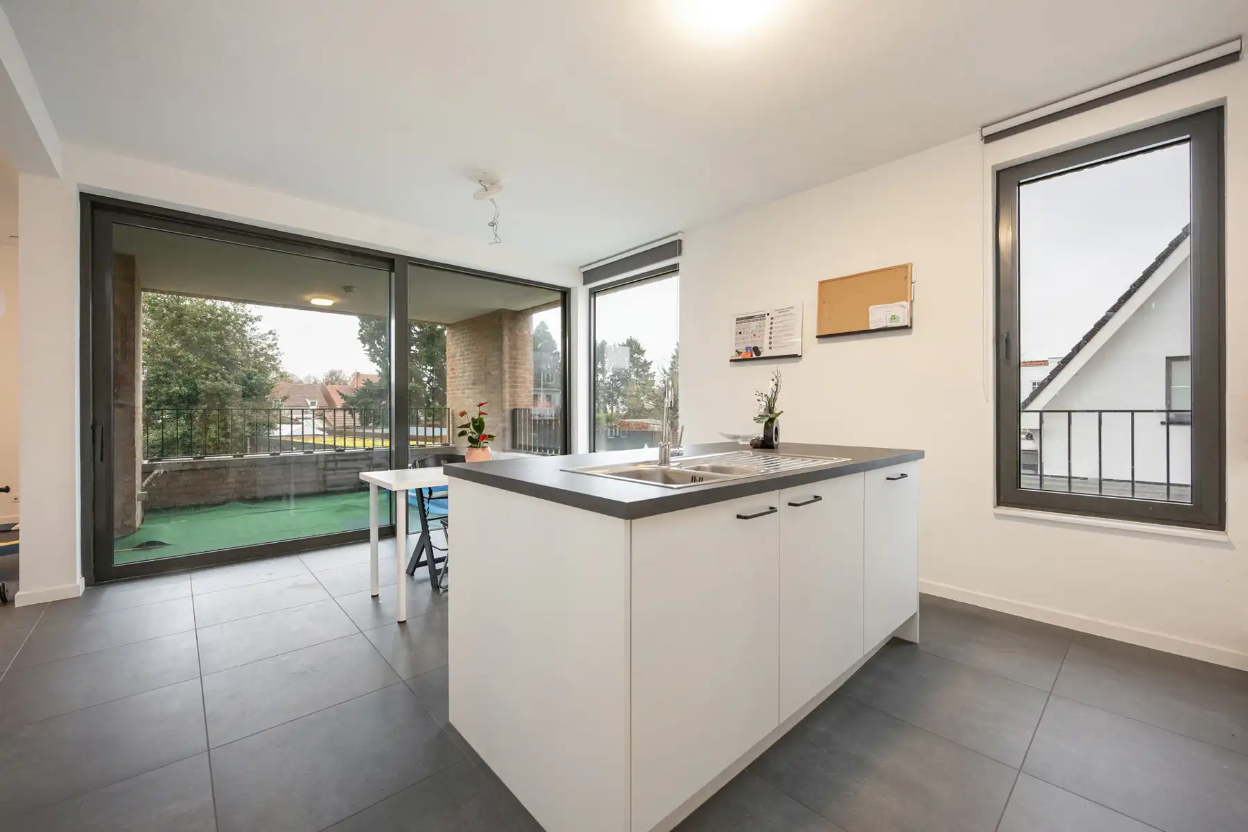 IN OPTIE, Recent appartement met twee slaapkamers in Rijkevorsel foto 5