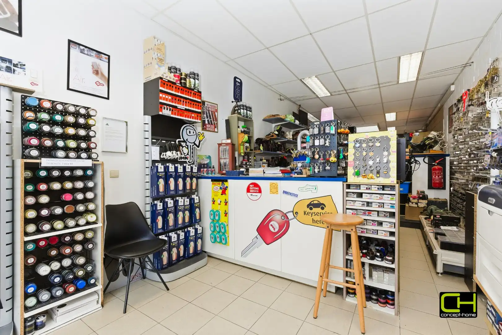 Commercieel pand te koop in Mariakerke foto 2