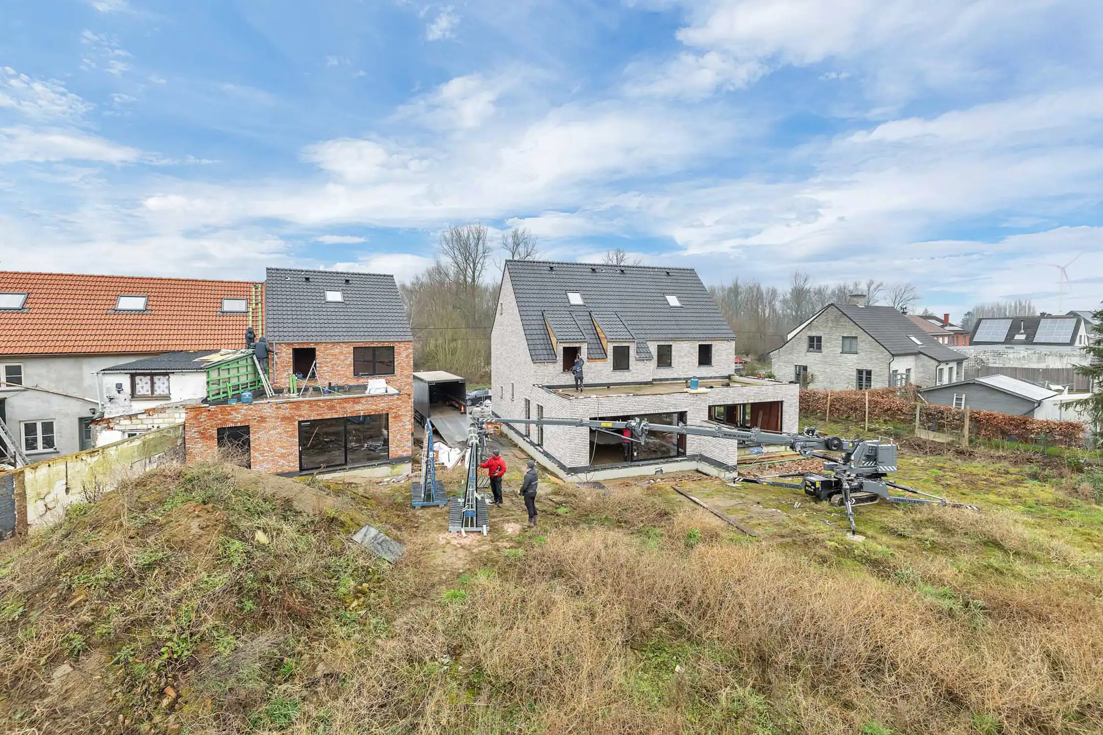 Halfopen bebouwing op een groot perceel in Denderhoutem foto 4