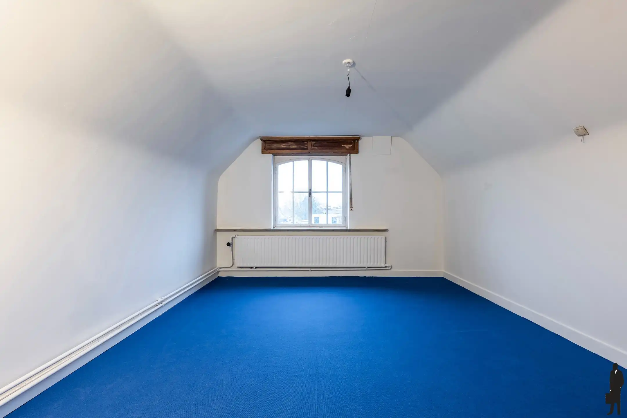 Statige en ruime gezinswoning met 5 slpks op 1.065m² foto 21