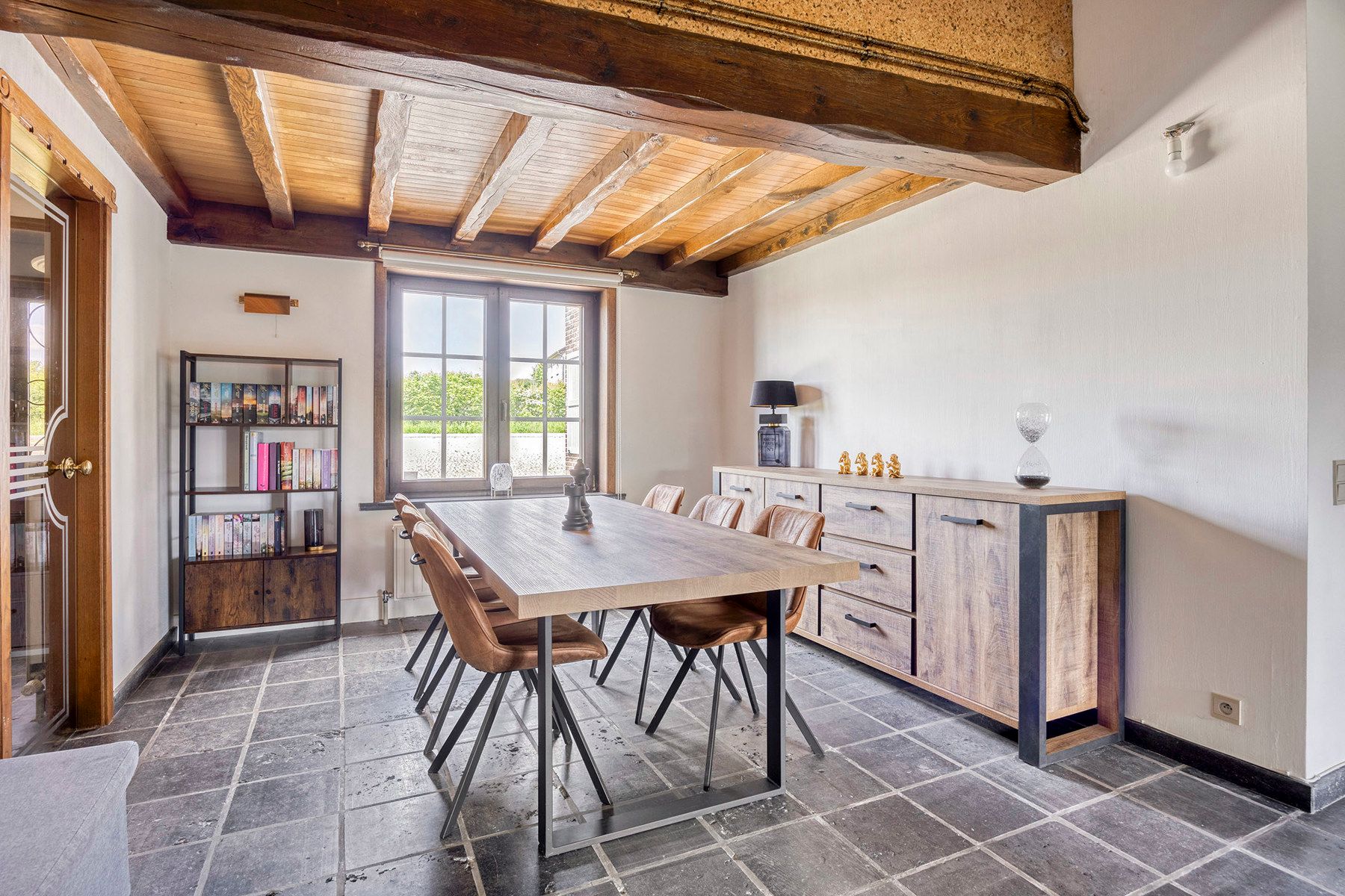 Huis te koop foto 8
