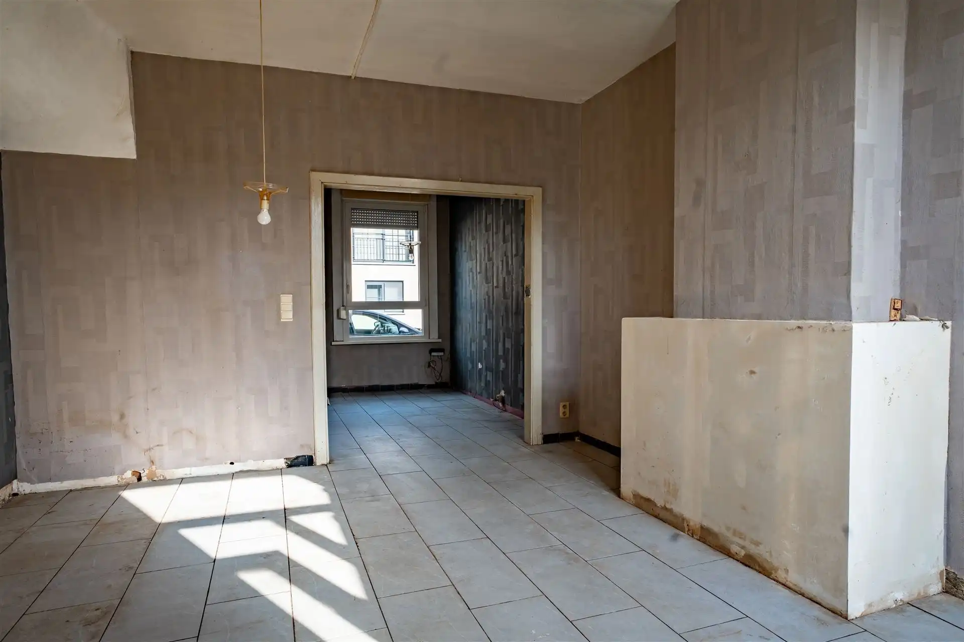 Stadswoning met renovatiepotentieel in hartje Lier foto 18