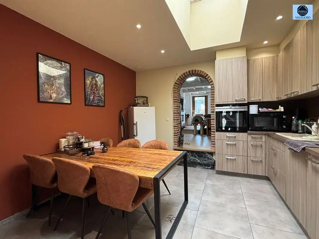 WONING MET 2 KAMERS, GARAGE EN TUIN foto 3