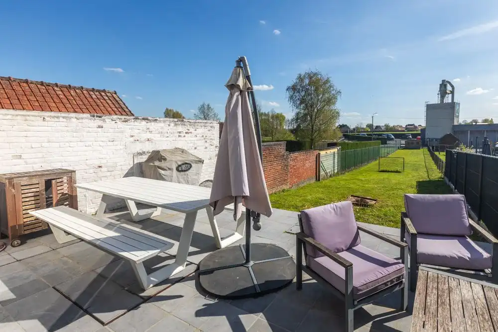 Nieuwbouw woonst met diepe tuin in het rustige Wortegem-Petegem / Elsegem foto 18