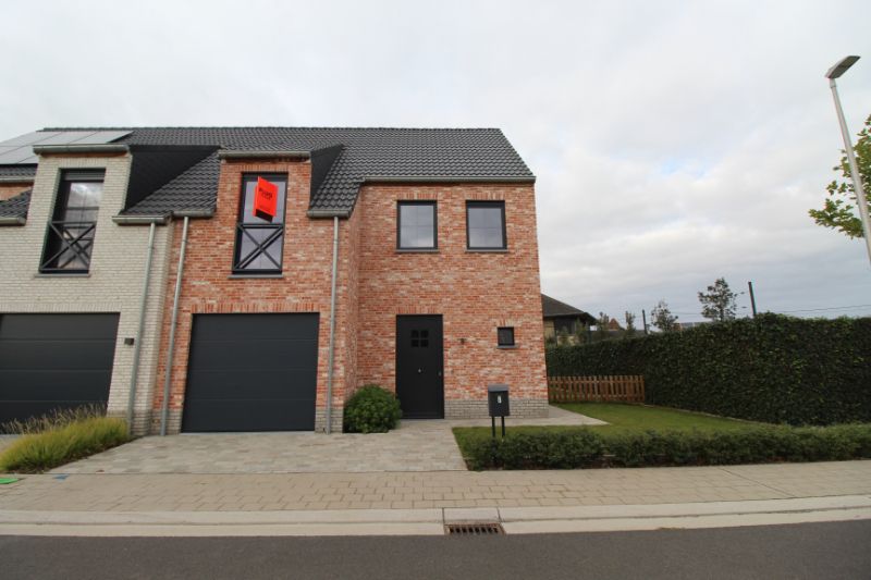 Prachtige nieuwbouwwoning in Handzame foto 2