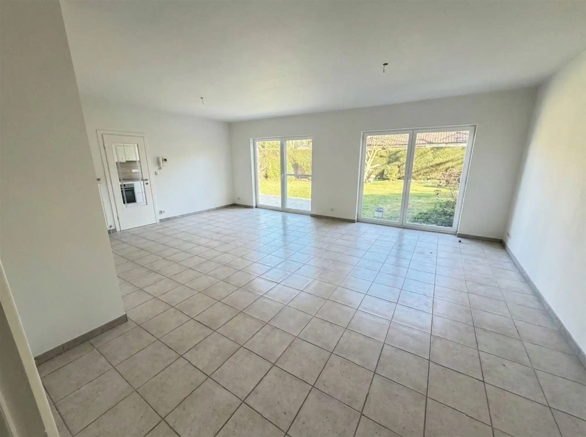 Prachtige ruime woning met tuin in het centrum van de Heide foto 4