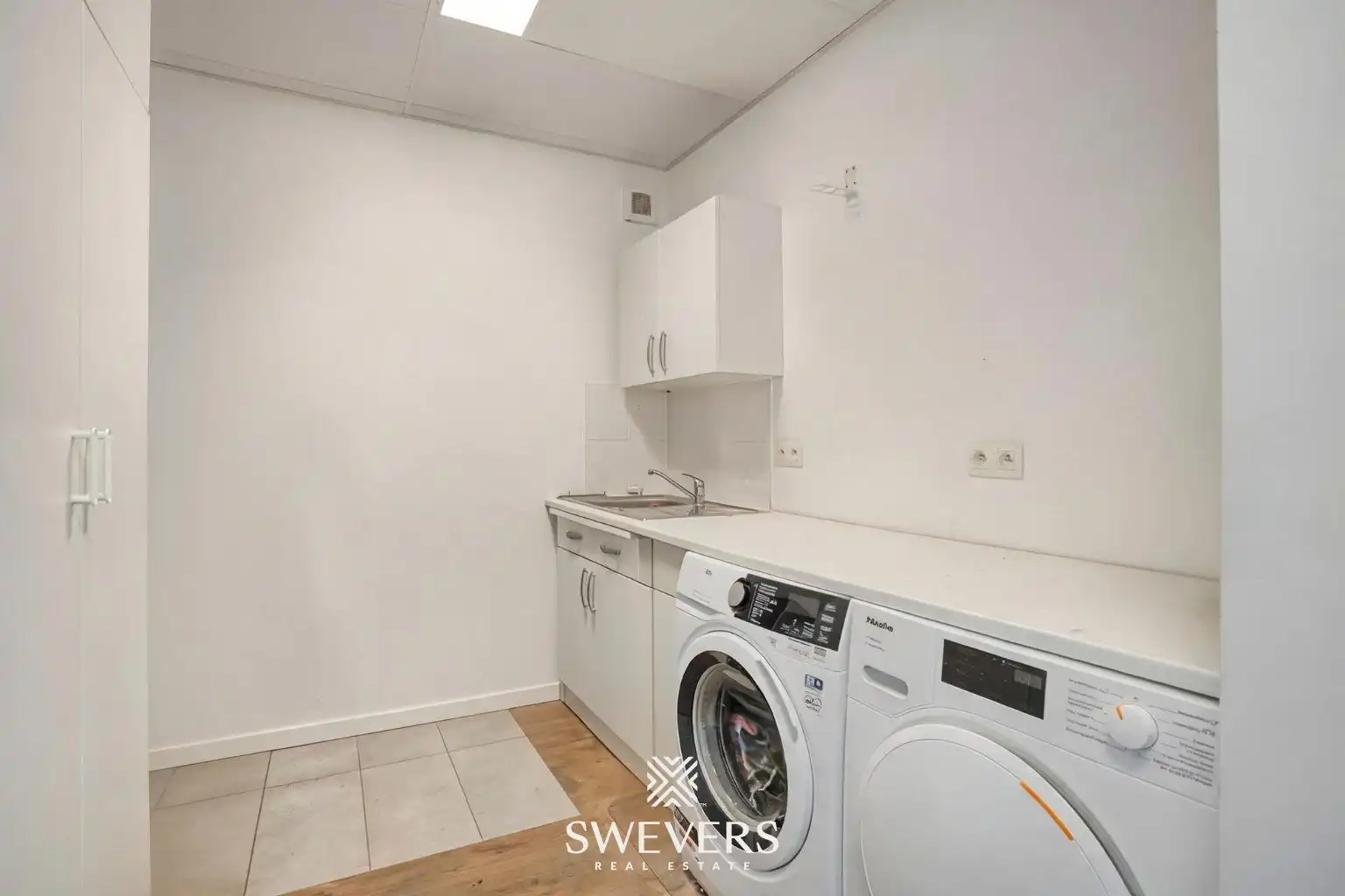 Instapklare open bebouwing met 4 slaapkamers op een perceel van 16a 60ca foto 11