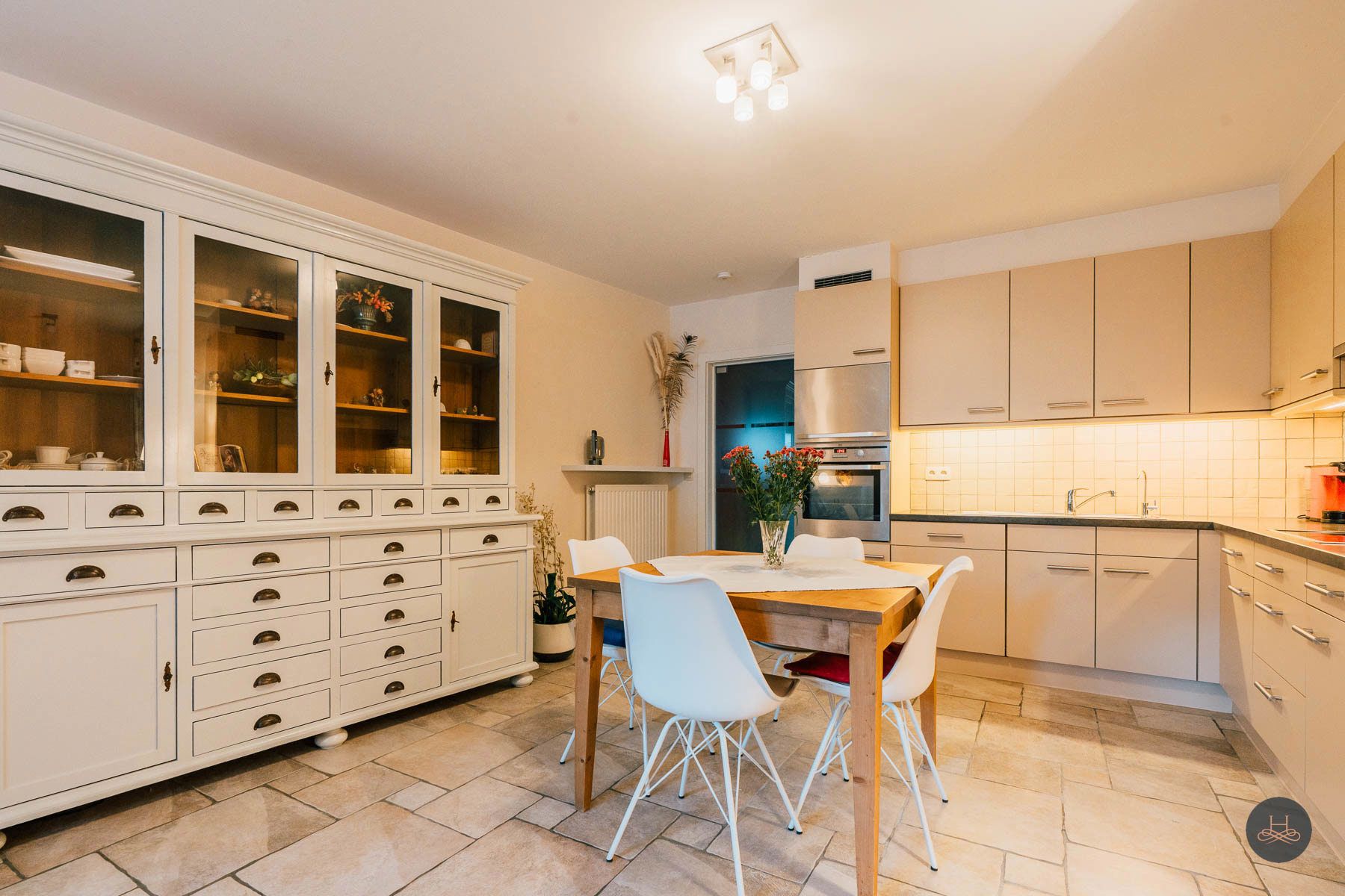 Gezellig gelijkvloersappartement op fantastische locatie foto 5