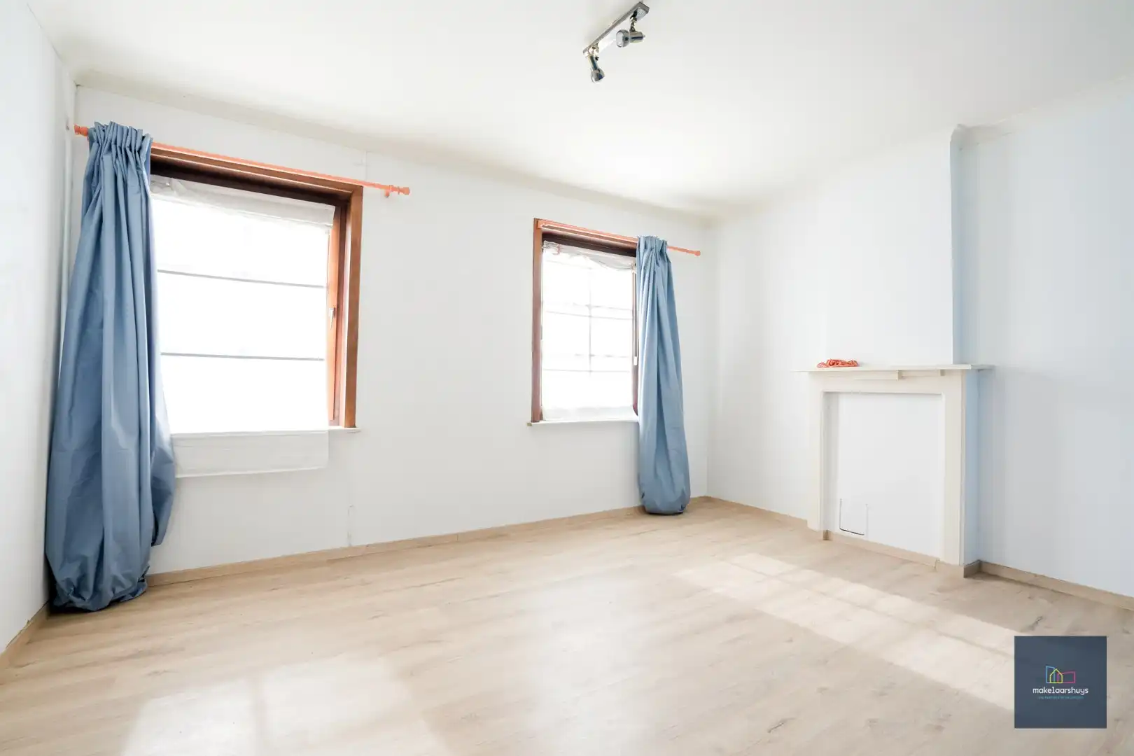 Ruime  halfopen bebouwing  met  zonnige tuin, terras en garage in Waarschoot  foto 18