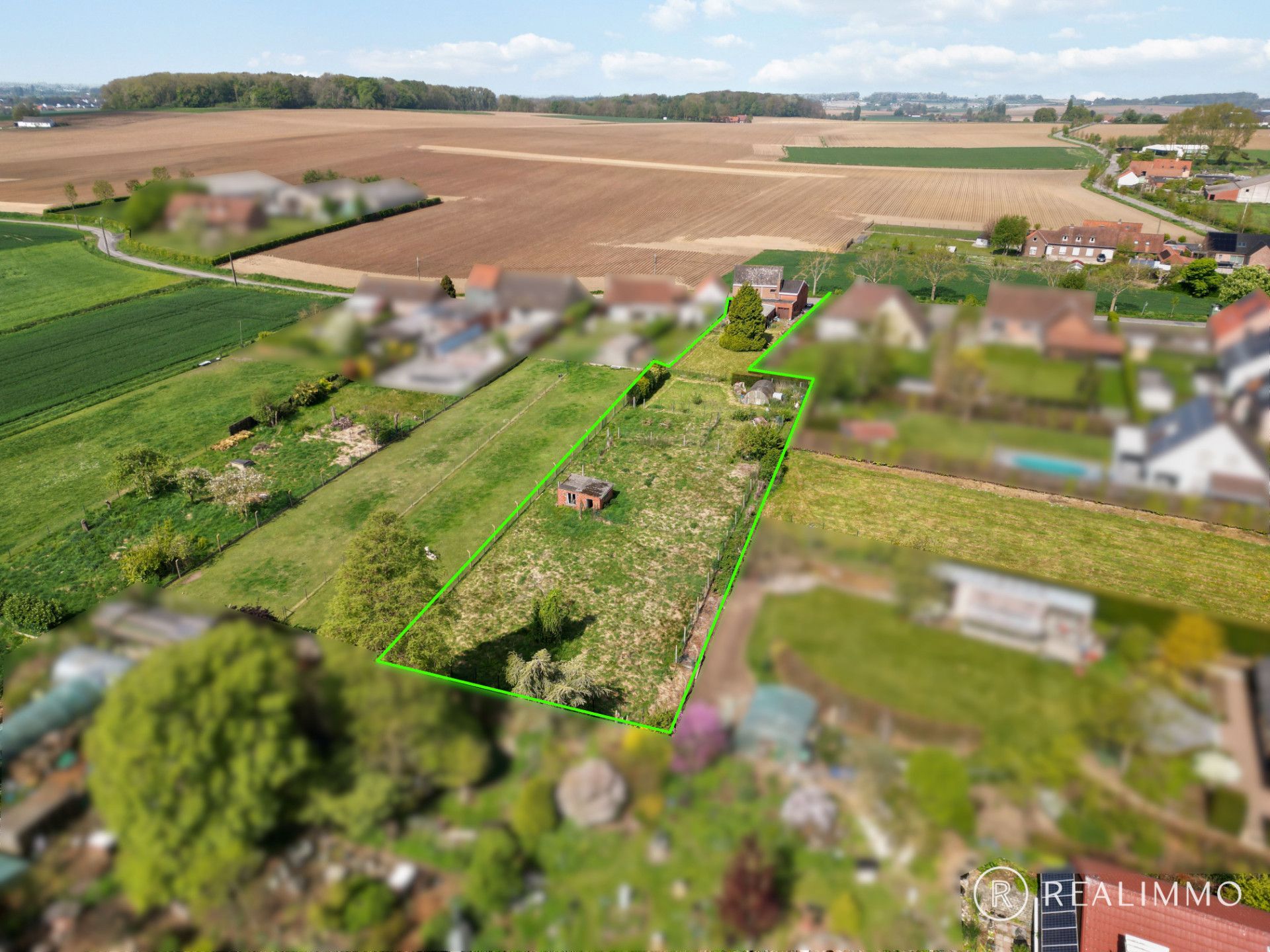 Stevige woning op ruim perceel met prachtige ligging! foto 4