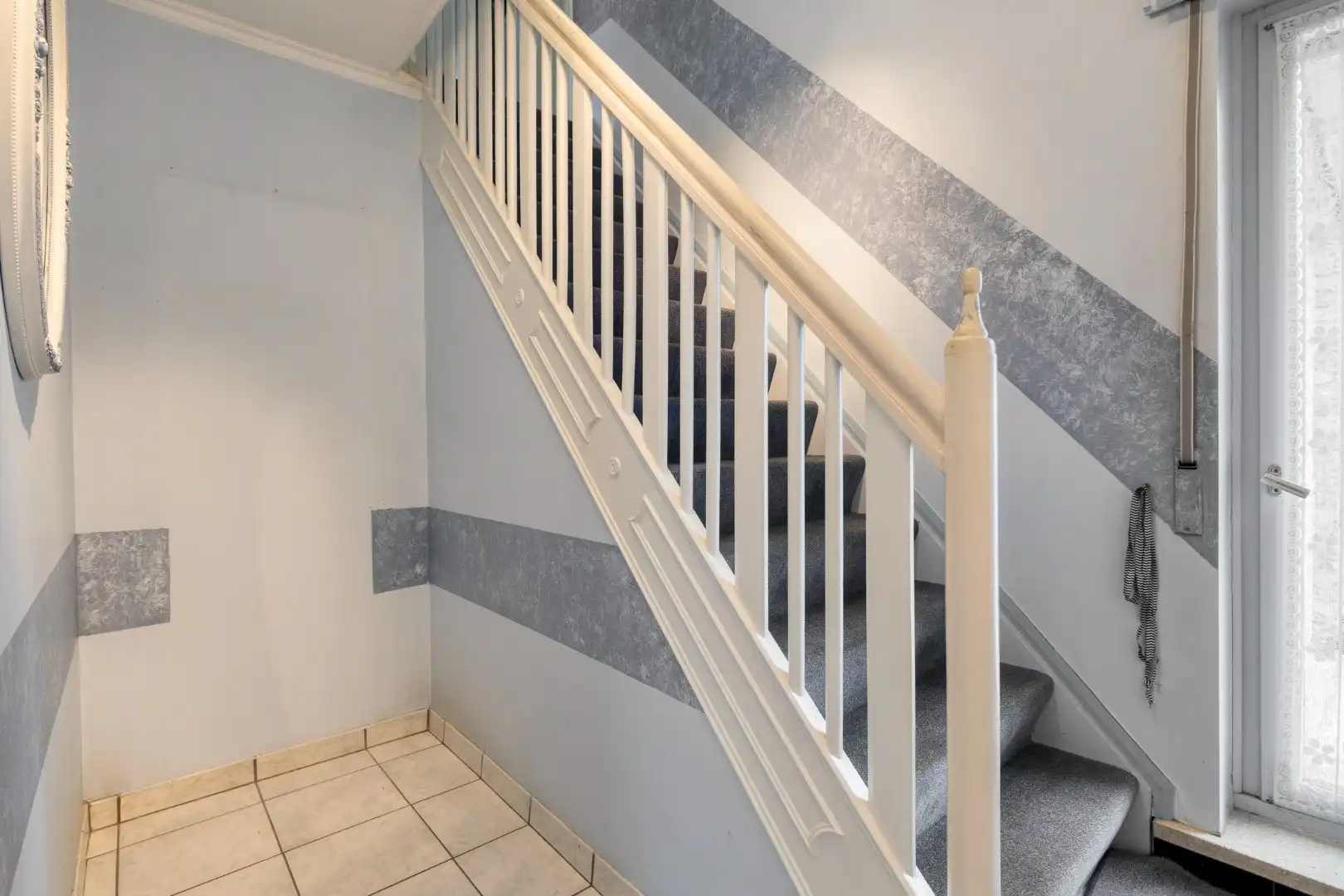 Te renoveren woning met 4 slaapkamers, garage en tuin op rustige ligging! foto 10