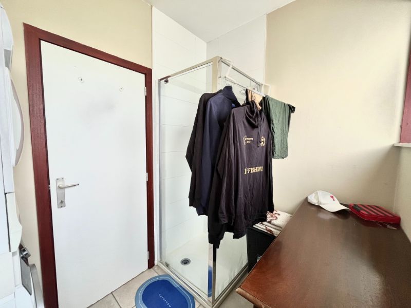 TWEESLAAPKAMER APPARTEMENT MET GARAGE TE WONDELGEM foto 7