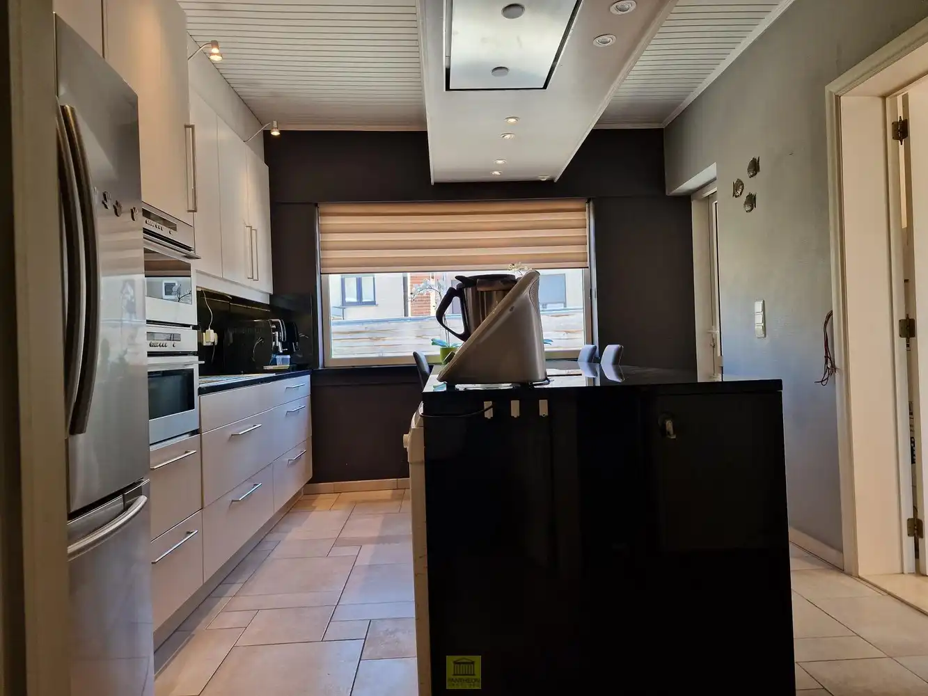 Instapklare gezinswoning met zonnepanelen, diverse terrassen en rustige ligging te Nieuwerkerken (Aalst) foto 8