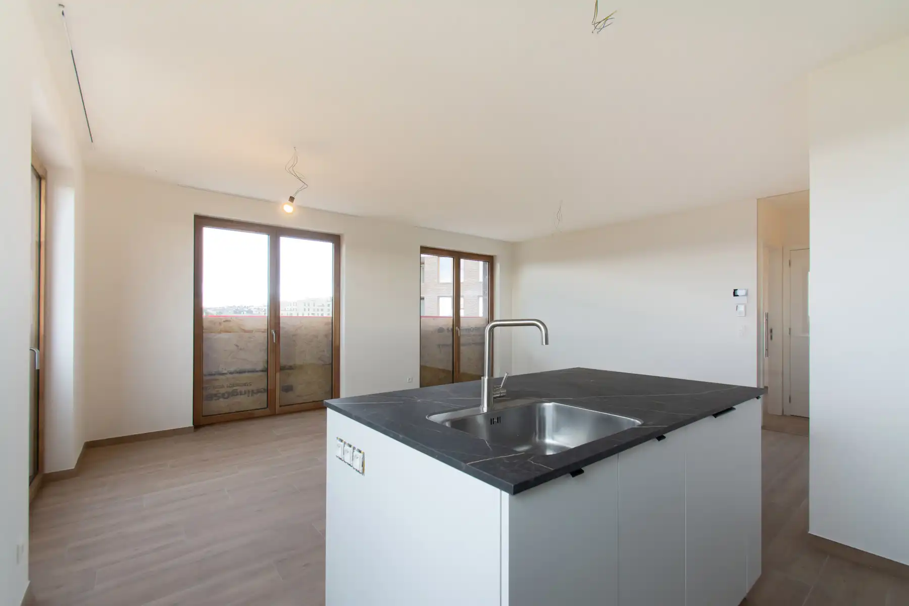 Rustig en comfortabel 2slpk appt. met mooi terras  foto 4