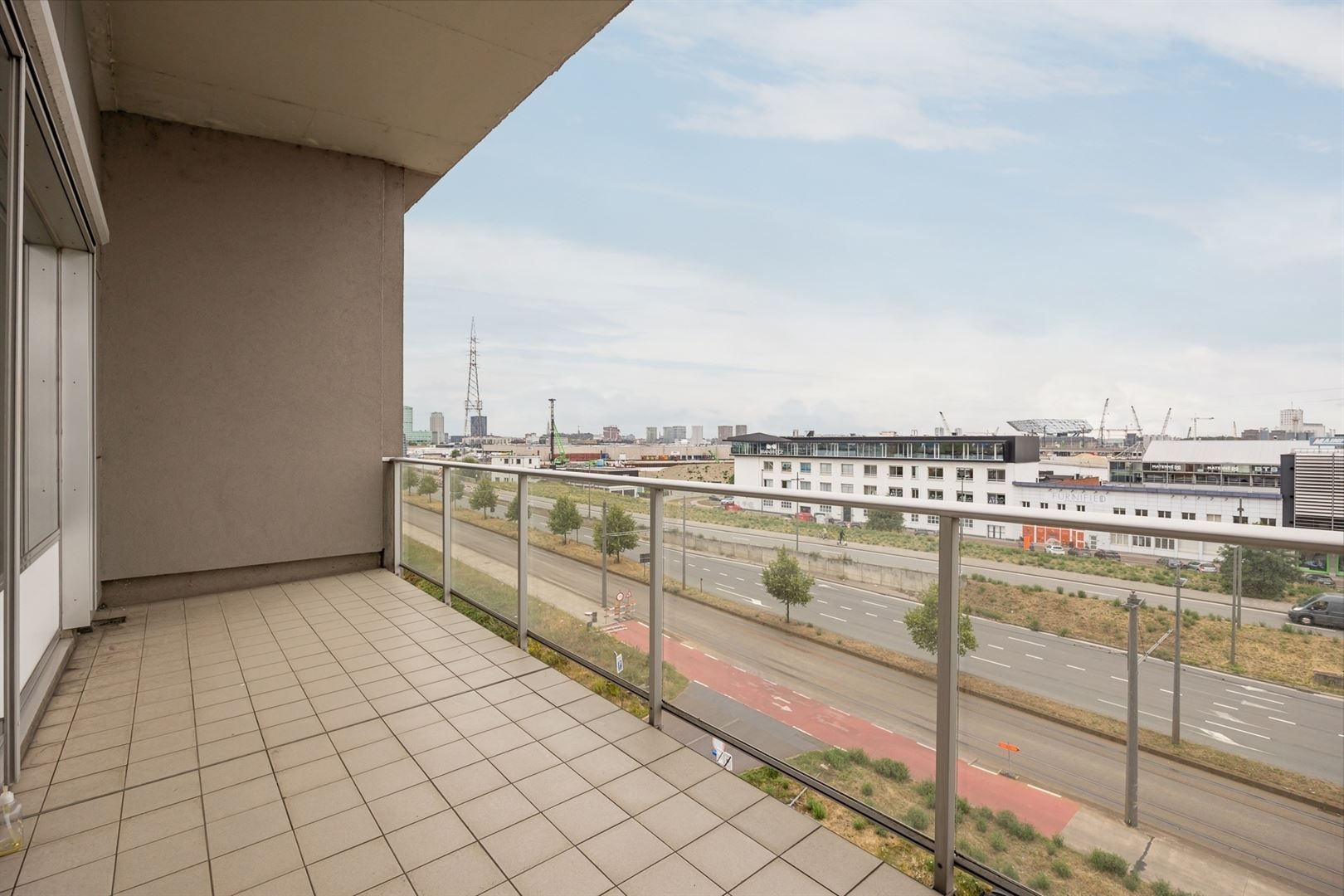 Dakappartement met twee slaapkamers en terras foto 15