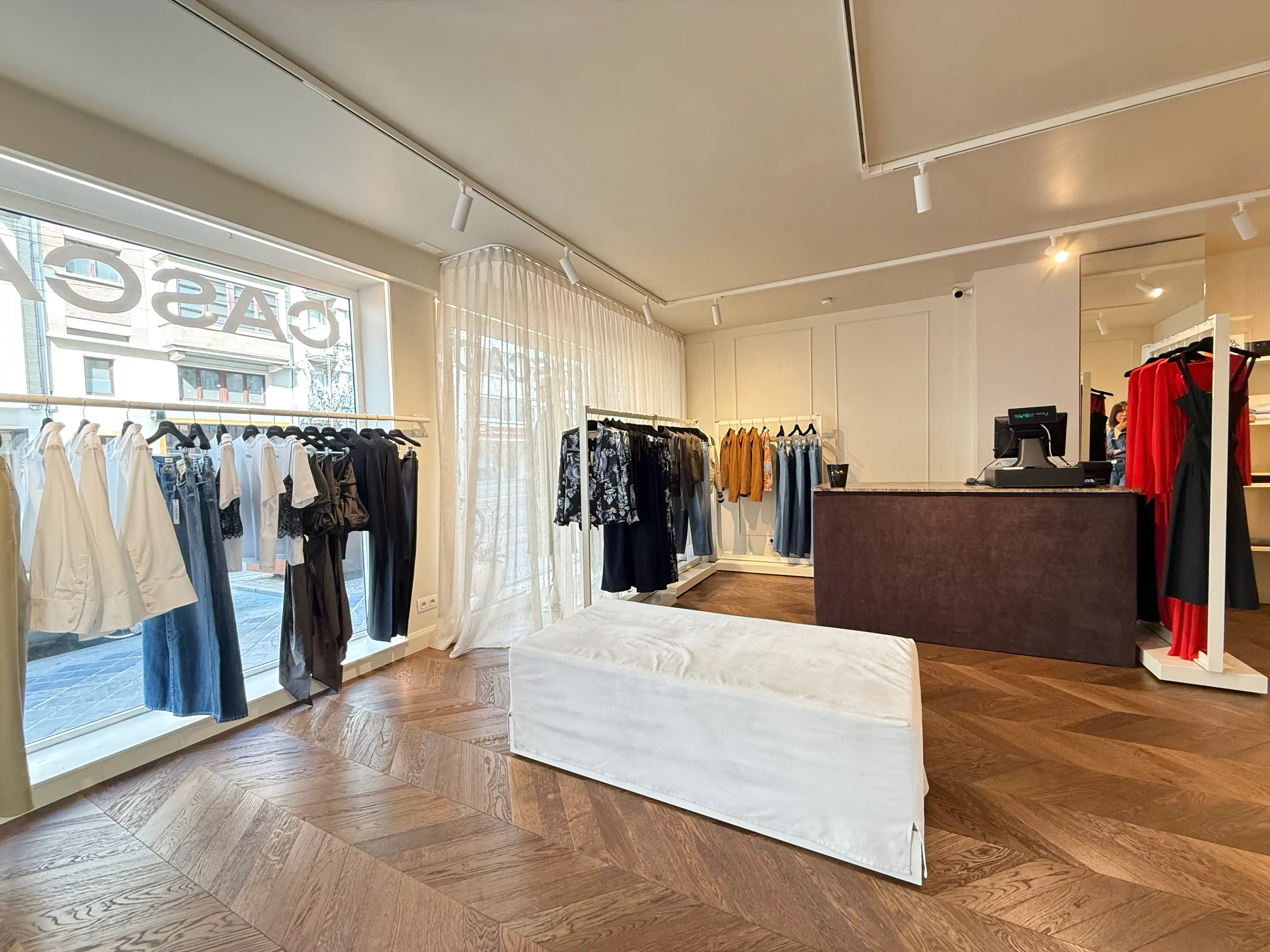 Standingvolle handelsruimte 50m² centrum Oostende foto 13