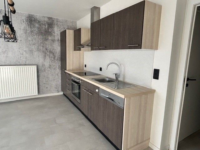 Appartement met 2 slaapkamers in centrum Beringen foto 2