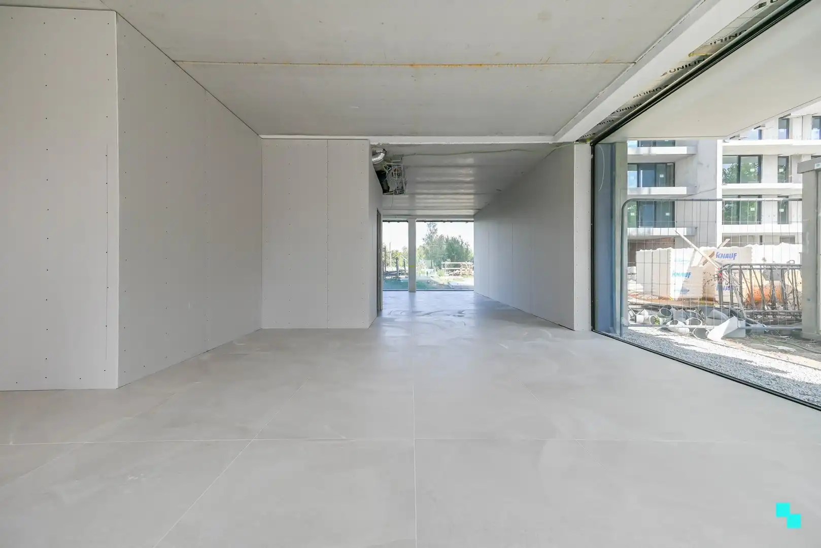 Commerciële ruimte in residentie Blauwpoorte foto 6