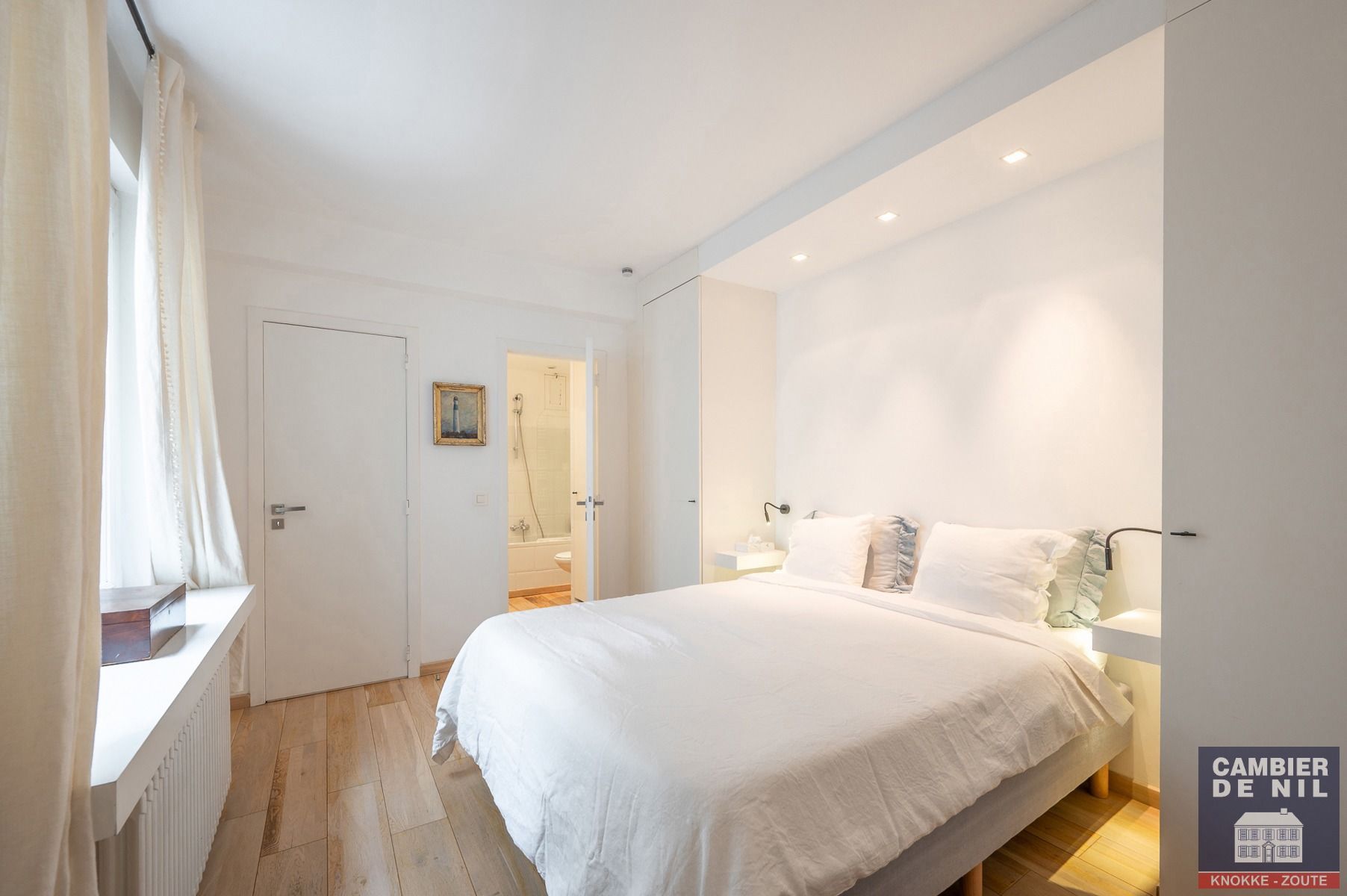 Instapklaar, lichtrijk en gemeubeld appartement aan het Albertplein foto 15