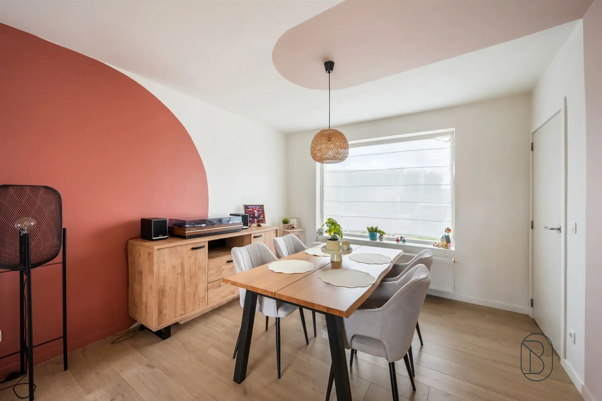 Instapklare woning met 3 slaapkamers en tuin foto 3