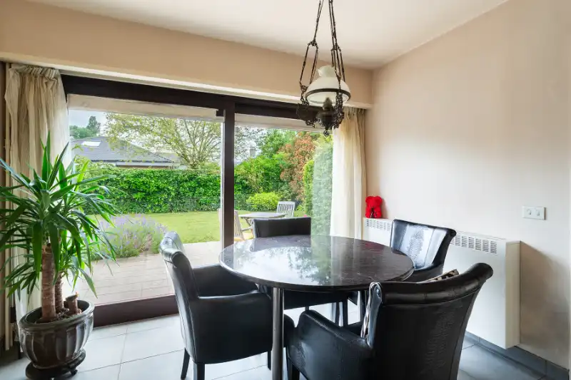 Stijlvolle villa op toplocatie, een zee van ruimte, privacy! foto 11