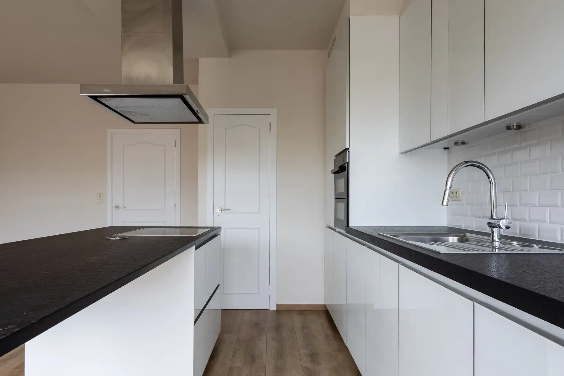 Lichtrijk appartement met 2 slaapkamers en vrij uitzicht foto 5