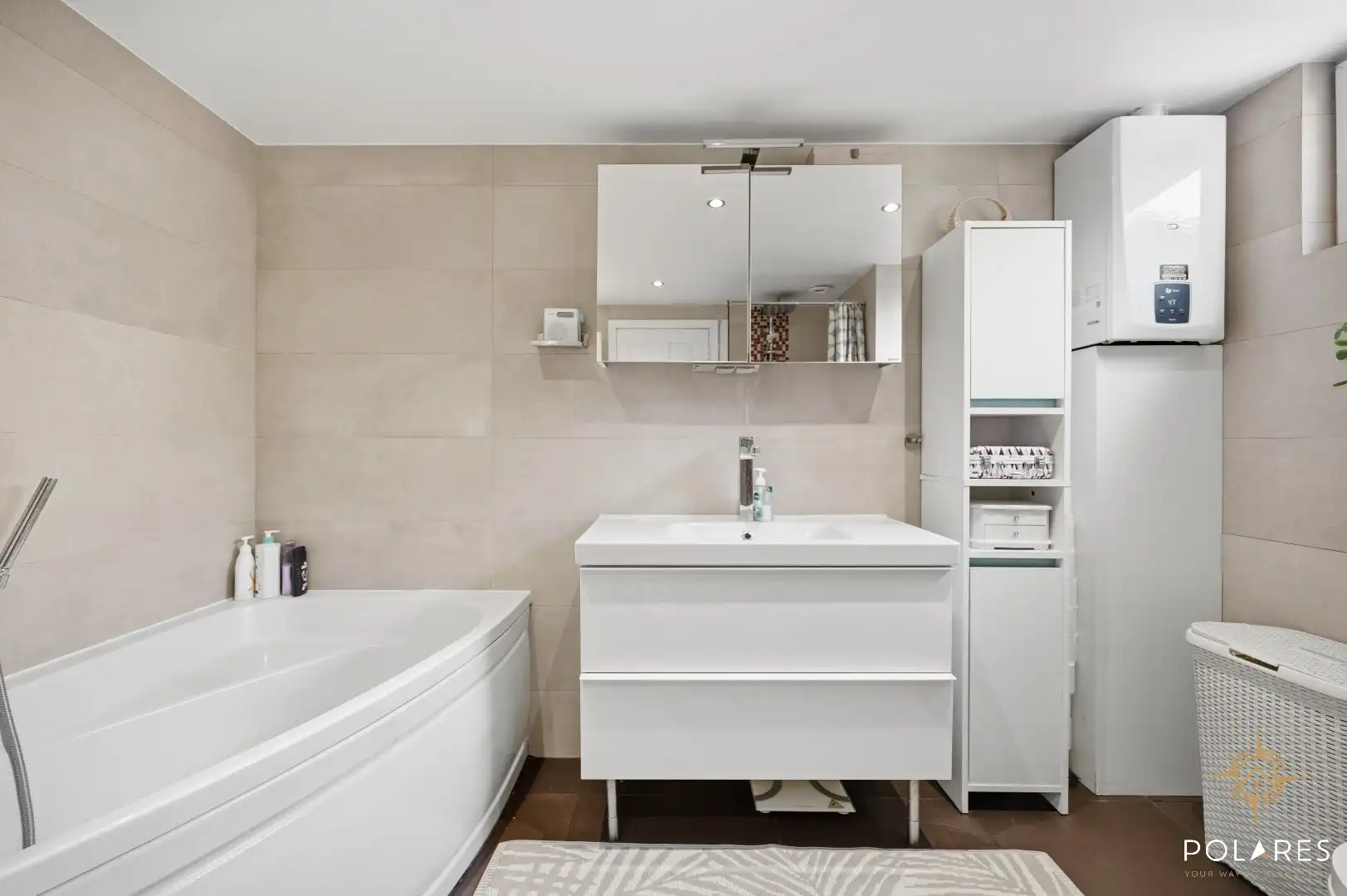 Charmant gerenoveerde rijwoning met gezellige stadstuin. foto 13