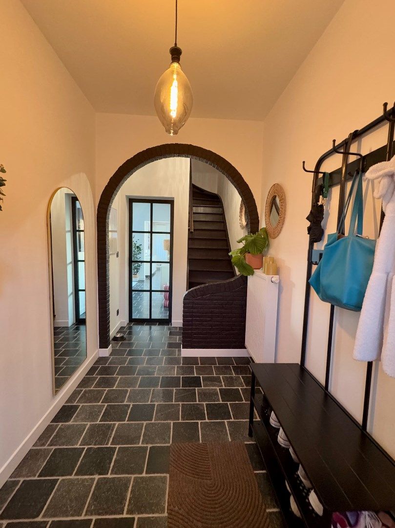 INSTAPKLARE WONING MET 4 SLPKS, TUIN EN GARAGE foto 7