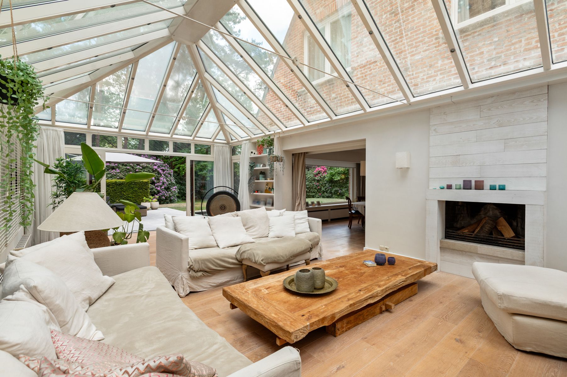 Ruime villa op toplocatie in de gegeerde wijk Koningshof foto 10