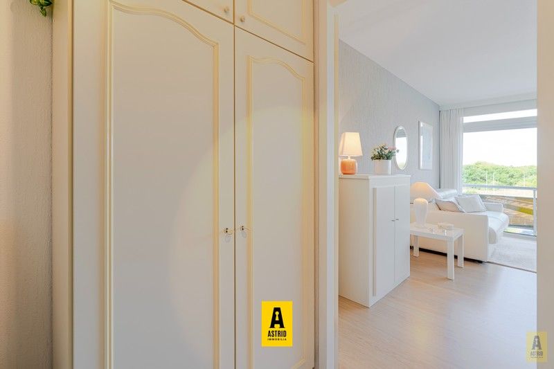 Instapklare zonnige studio met zeezicht! foto 14