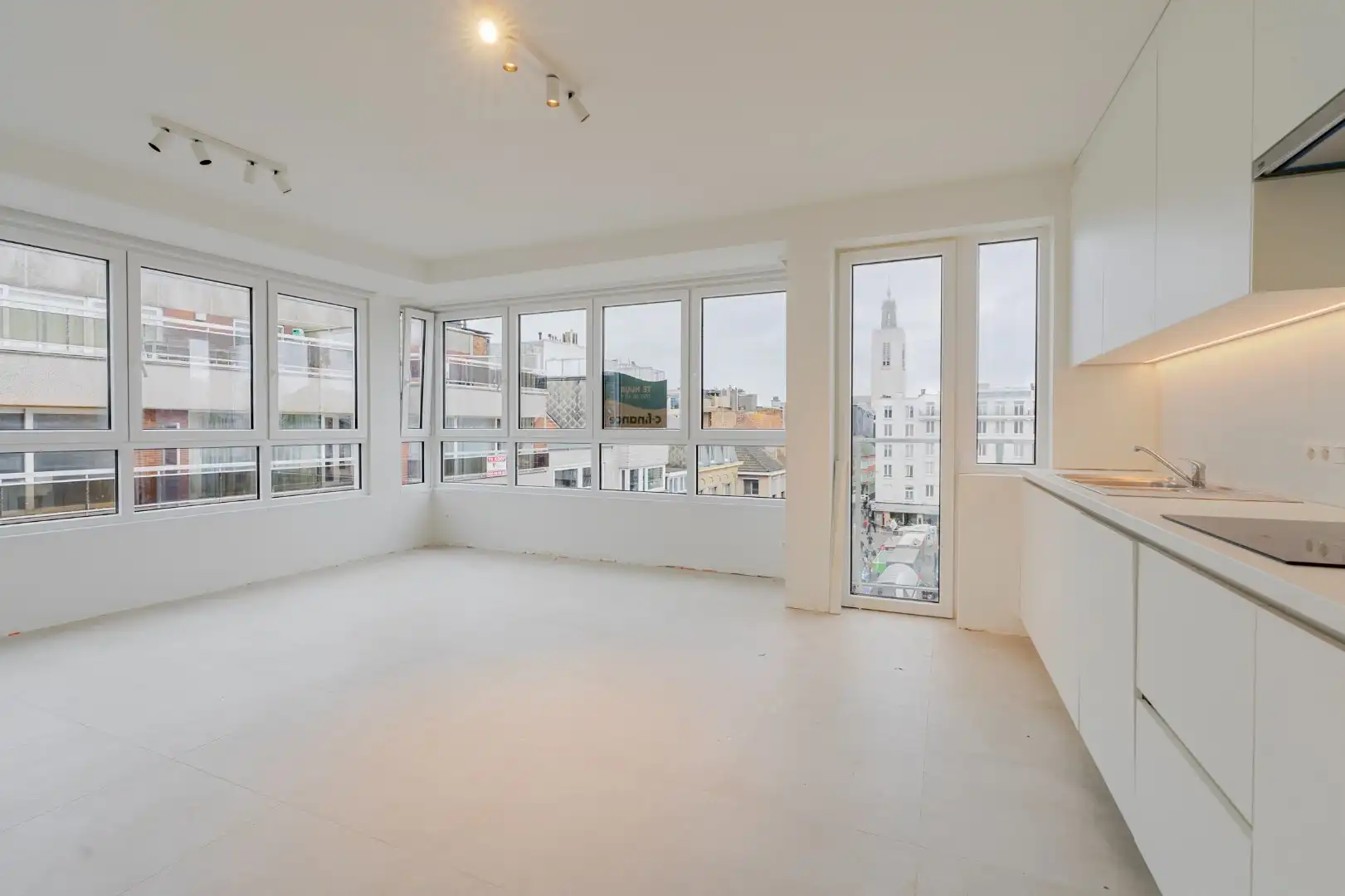 Vernieuwd 3-slaapkamerappartement met open zicht op het Mijnplein en EPC-label B! foto 4