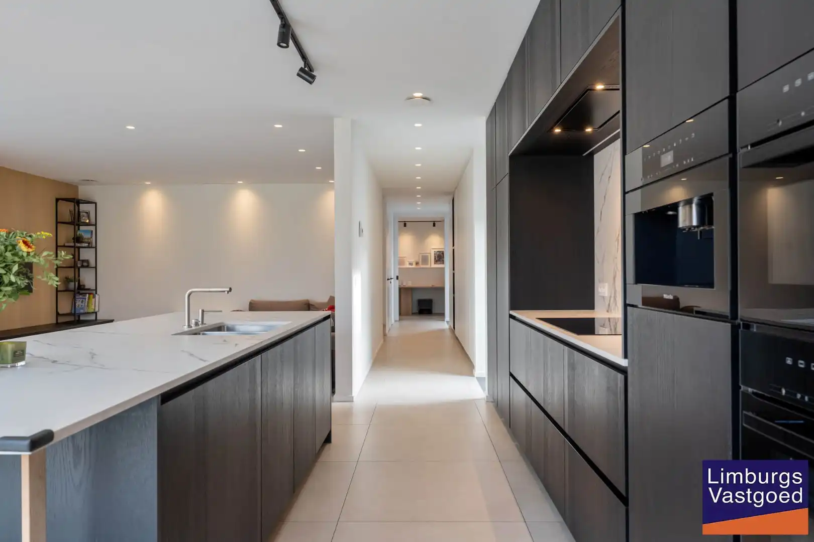 Hoogwaardig afgewerkte gezinswoning, 4 slpk, op 48a23ca, nabij centrum foto 15