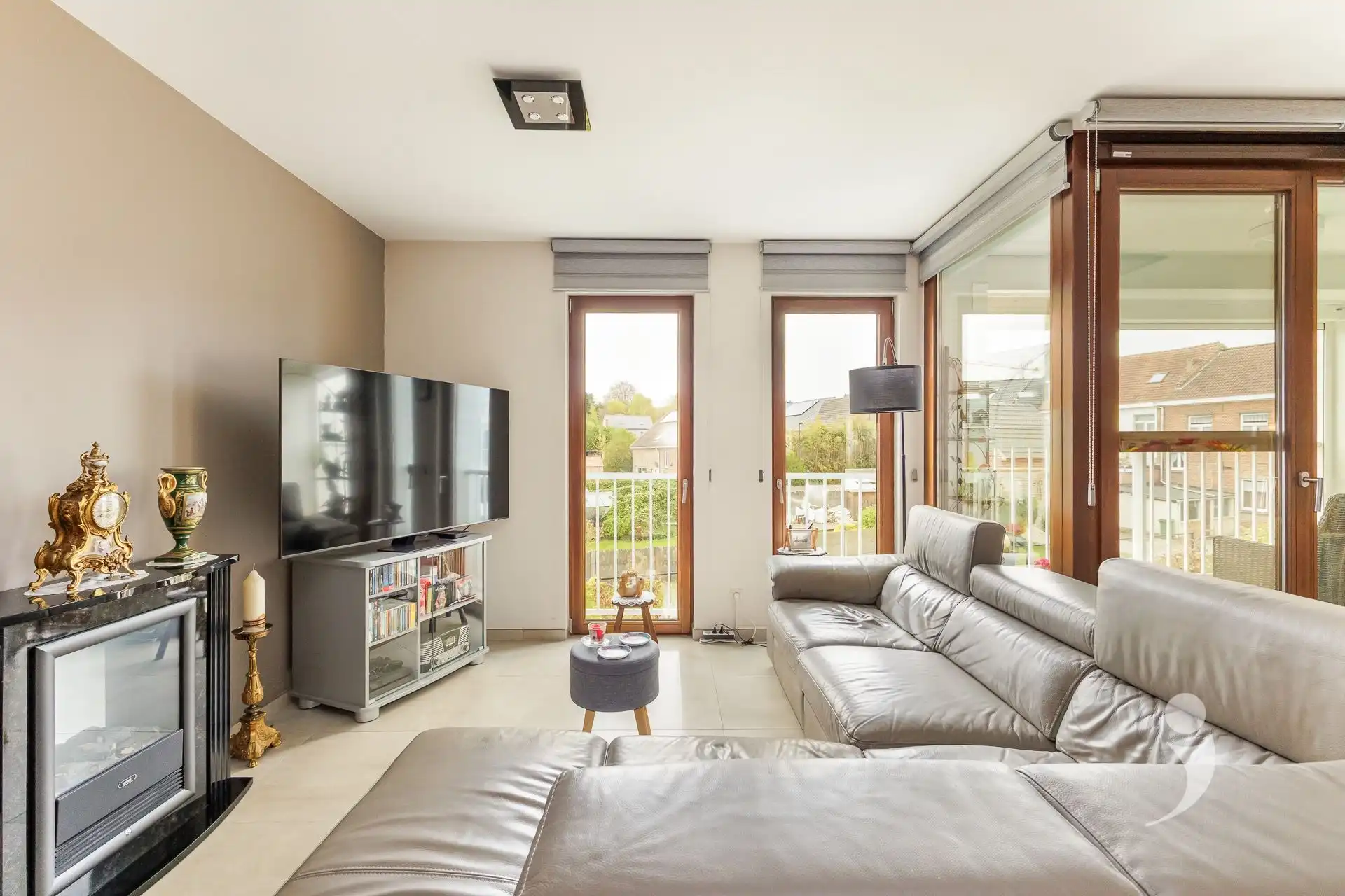 Recent appartement met 2 slaapkamers, parkeerplaats en kelderberging foto 14