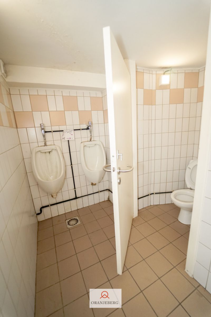 Ruim hoekpand (325 m²) op TOPligging met visibileit foto 27