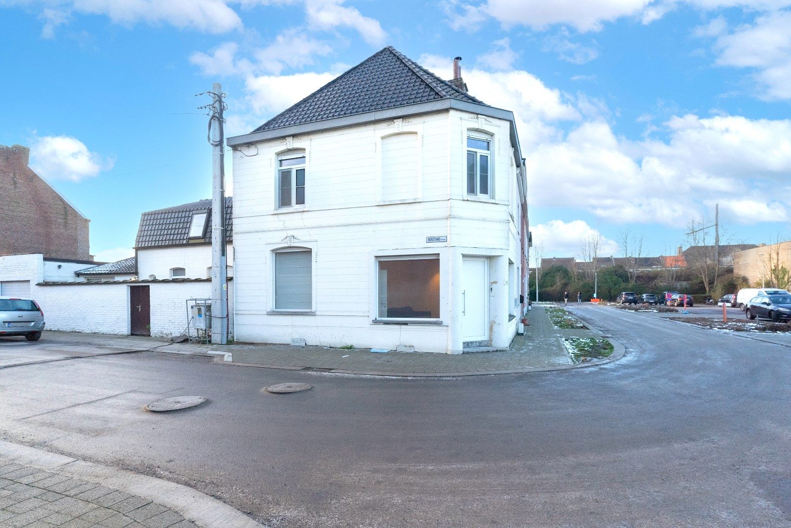 Hoofdfoto van de publicatie: Ruime hoekwoning met tuin en garage