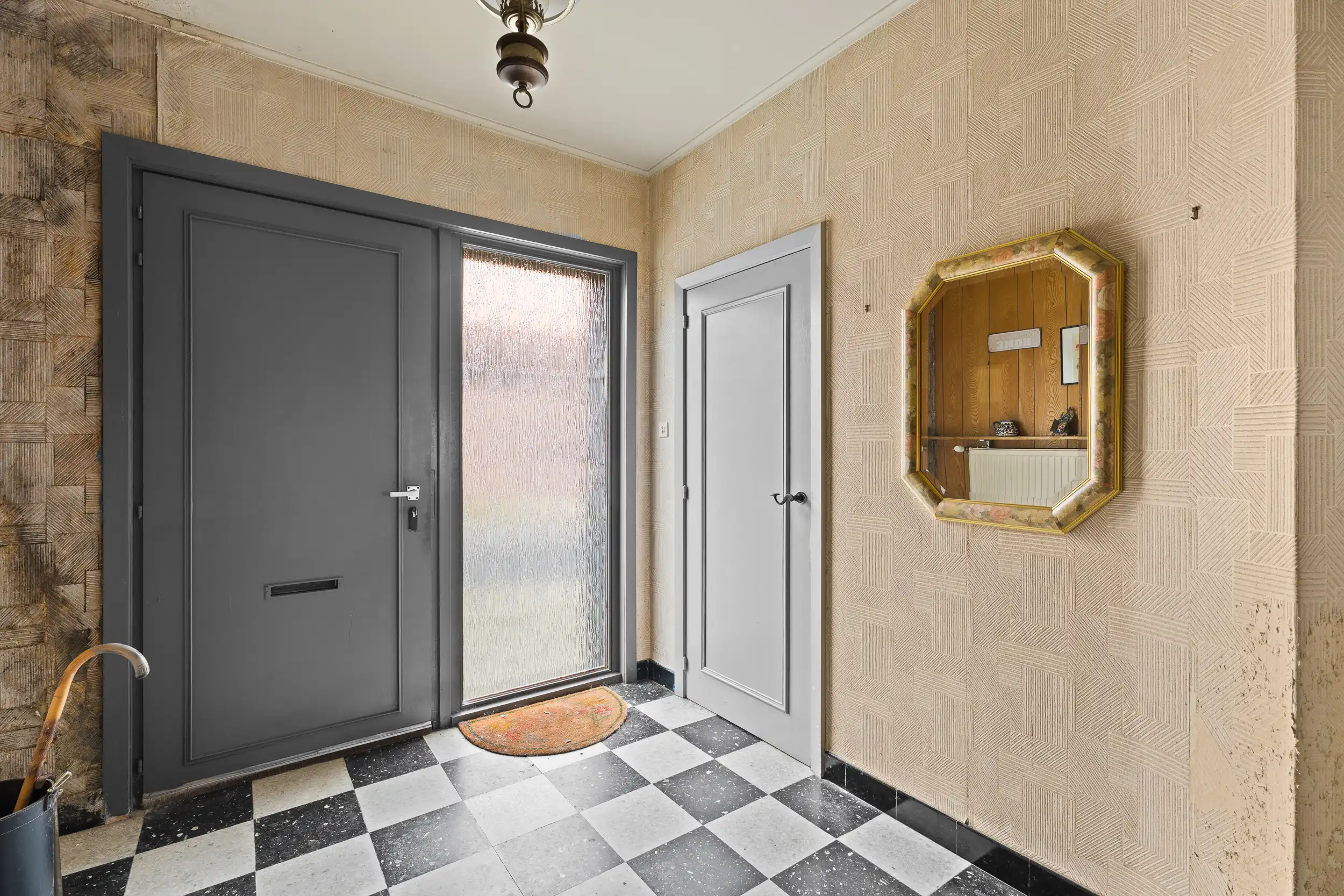 Te renoveren woning met ruime tuin in Gent foto 8