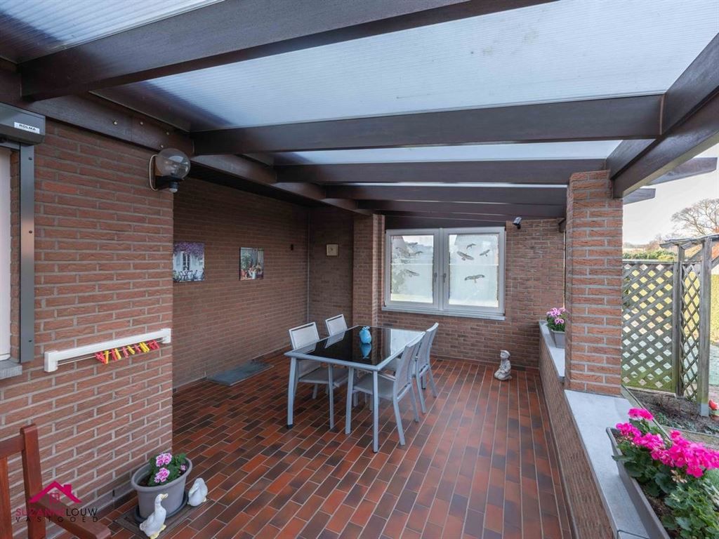Zeer goed onderhouden, vrijstaande en gelijkvloerse woning foto 25