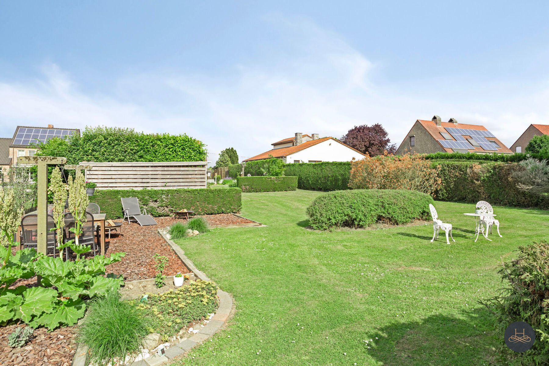 Perfect onderhouden en ruime woning met prachtige ZW tuin foto 44