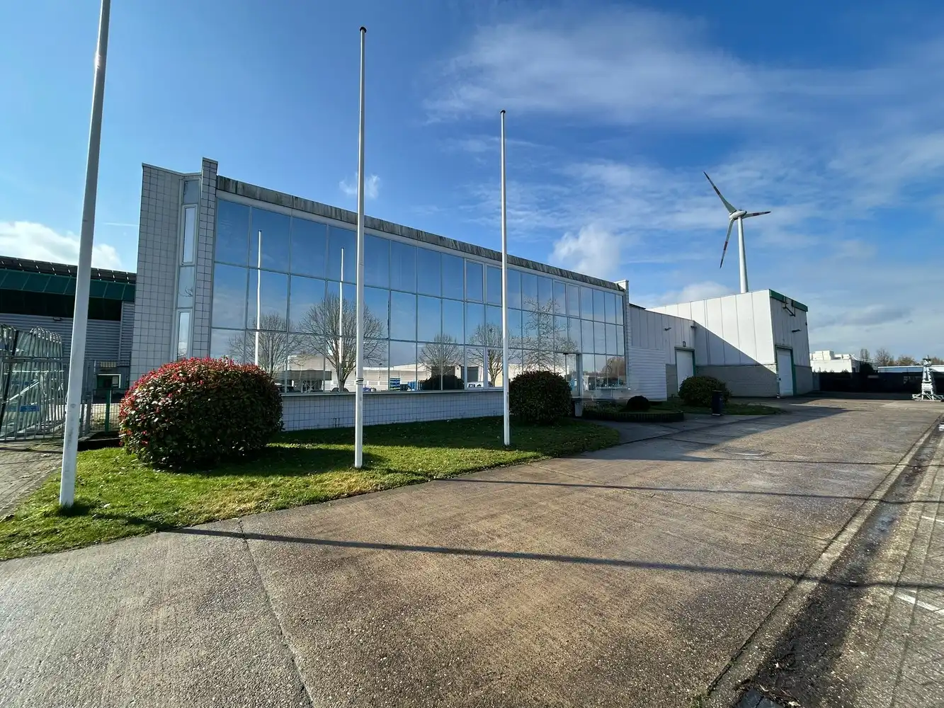 Industrieel-magazijn-logistiek te koop Hellebeemden 8-10 - 3500 Hasselt