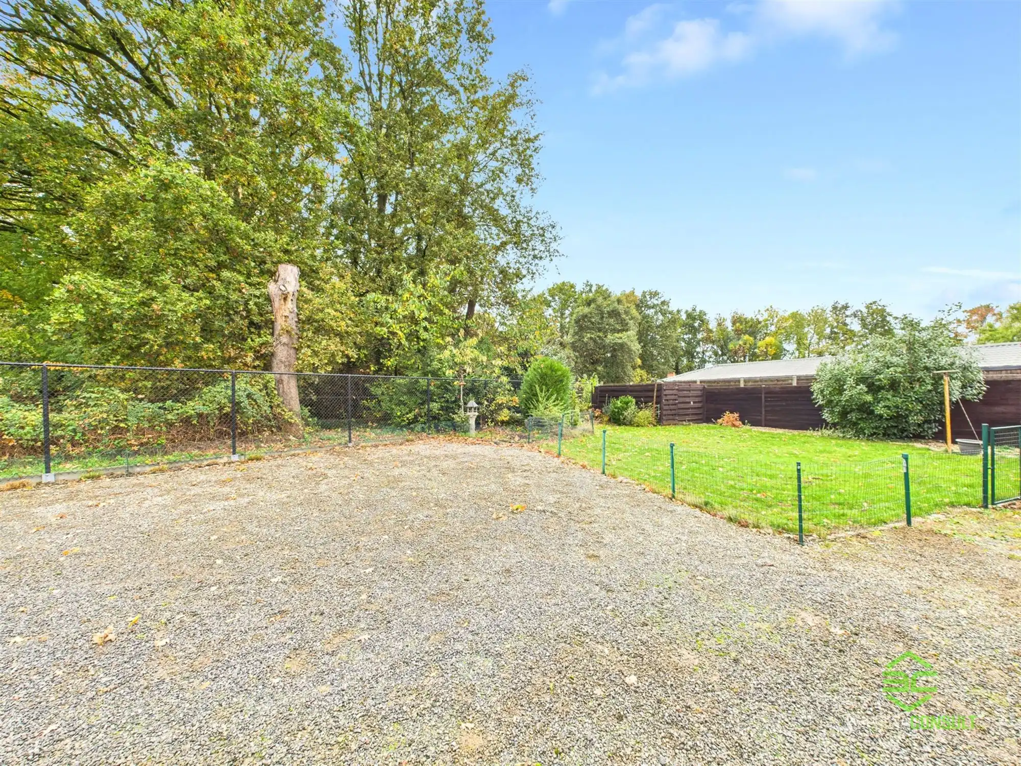 Zeer goed gelegen gezinswoning met 3 slpk! foto 7