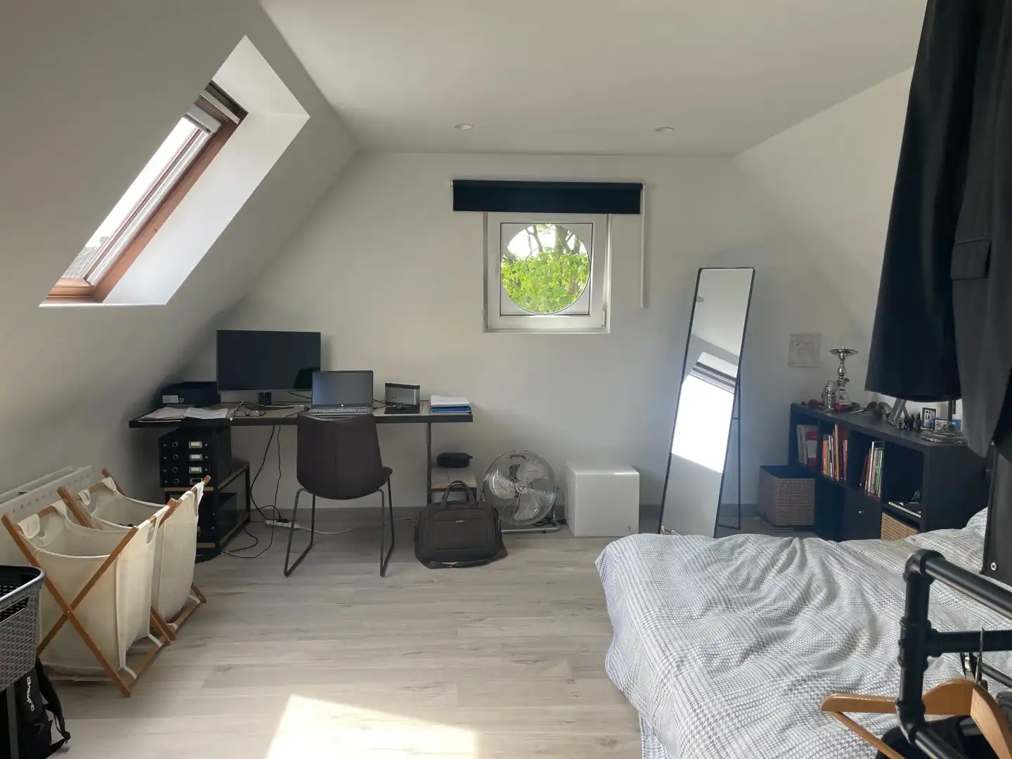 Knappe villa met zuidgerichte tuin in rustige straat foto 18