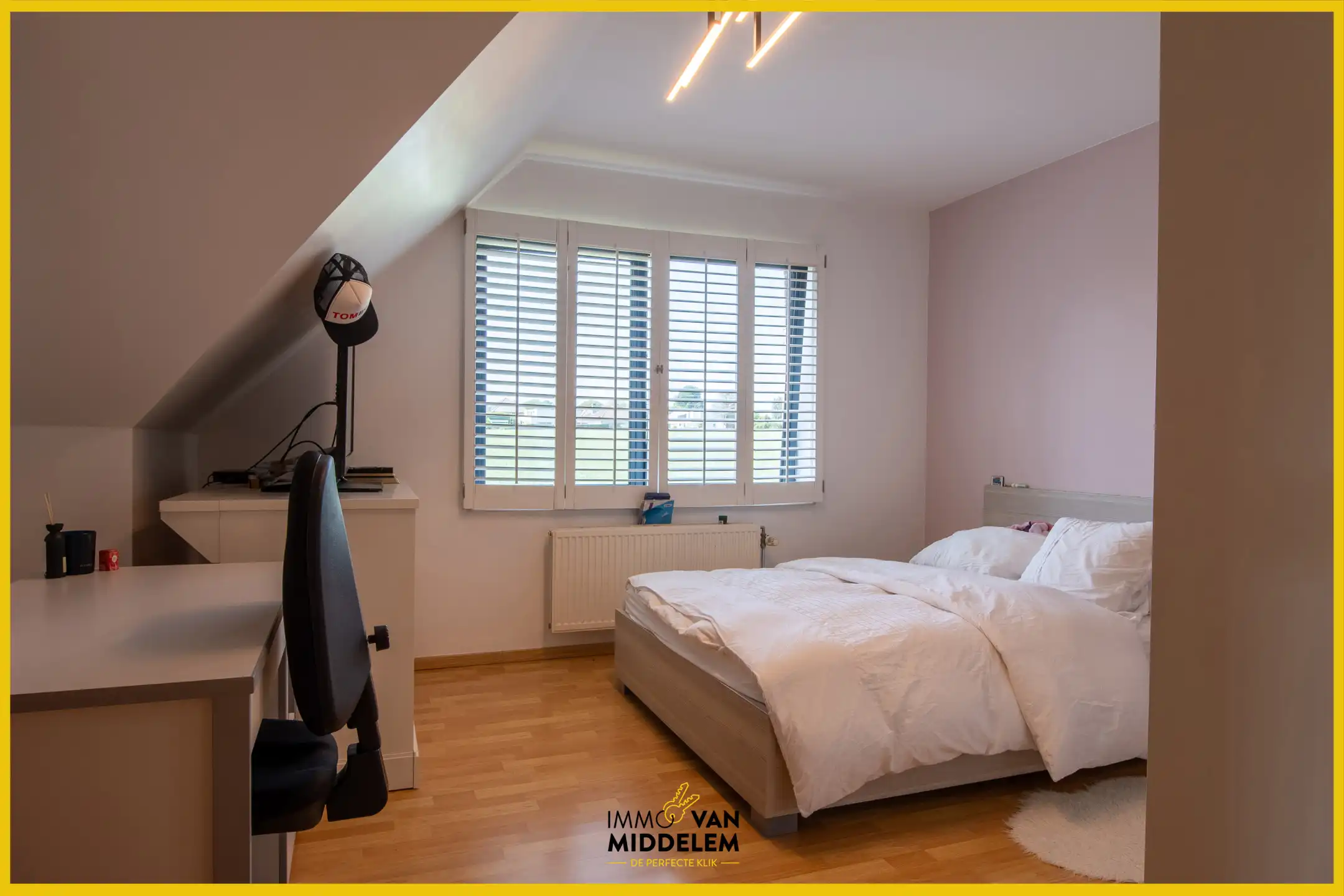 VILLA MET 5 SLAAPKAMERS, ZWEMBAD EN GARAGE foto 14
