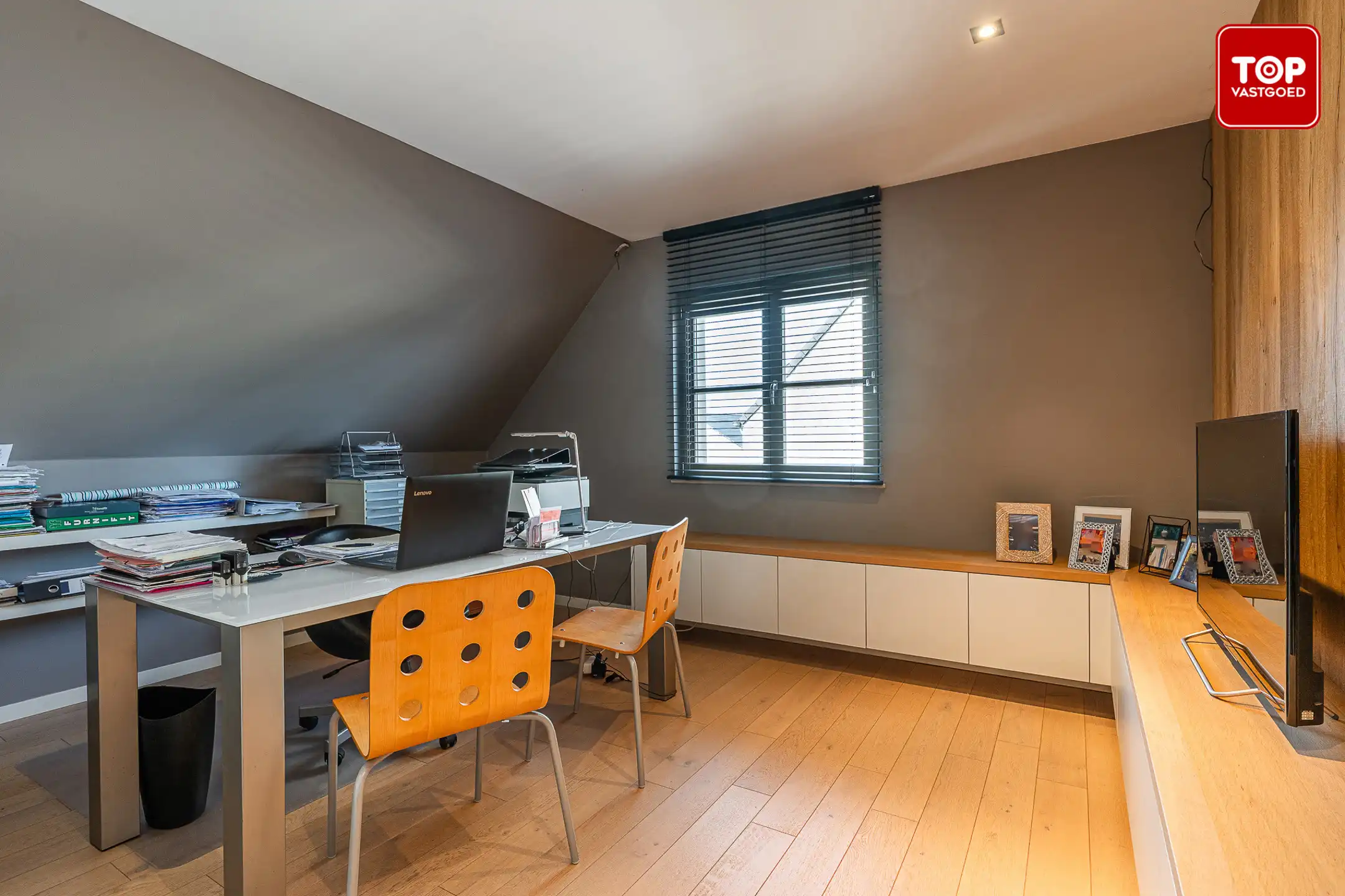 Prachtige energiezuinige villa met 3 slaapkamers, tuin en 2 garages in Wondelgem foto 17