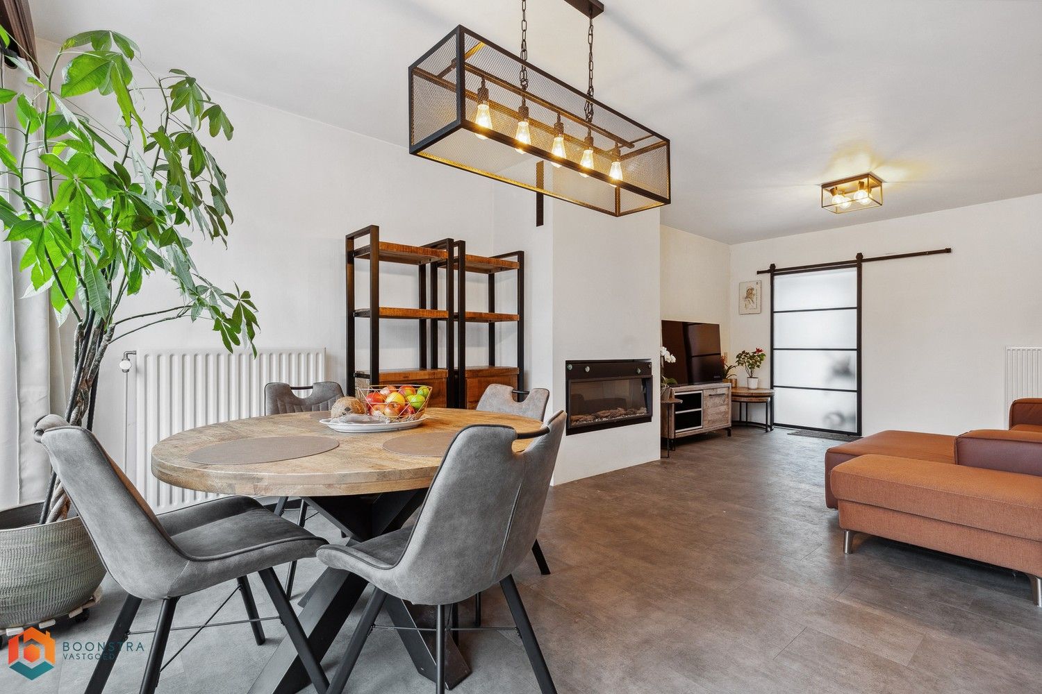 Instapklare woning met 3 slpkrs en tuin te Nijlen foto 3