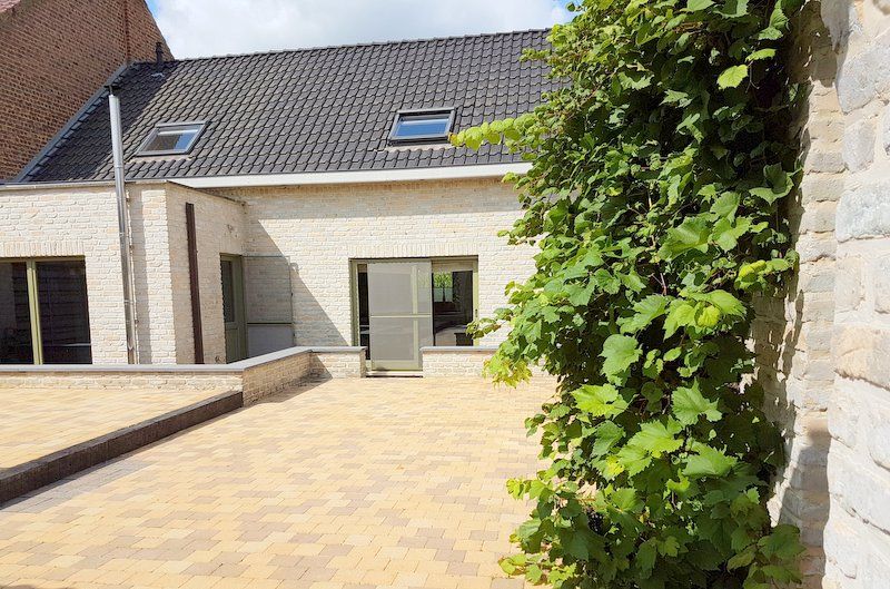 Gunstig gelegen woning met tuin en garage  foto 7