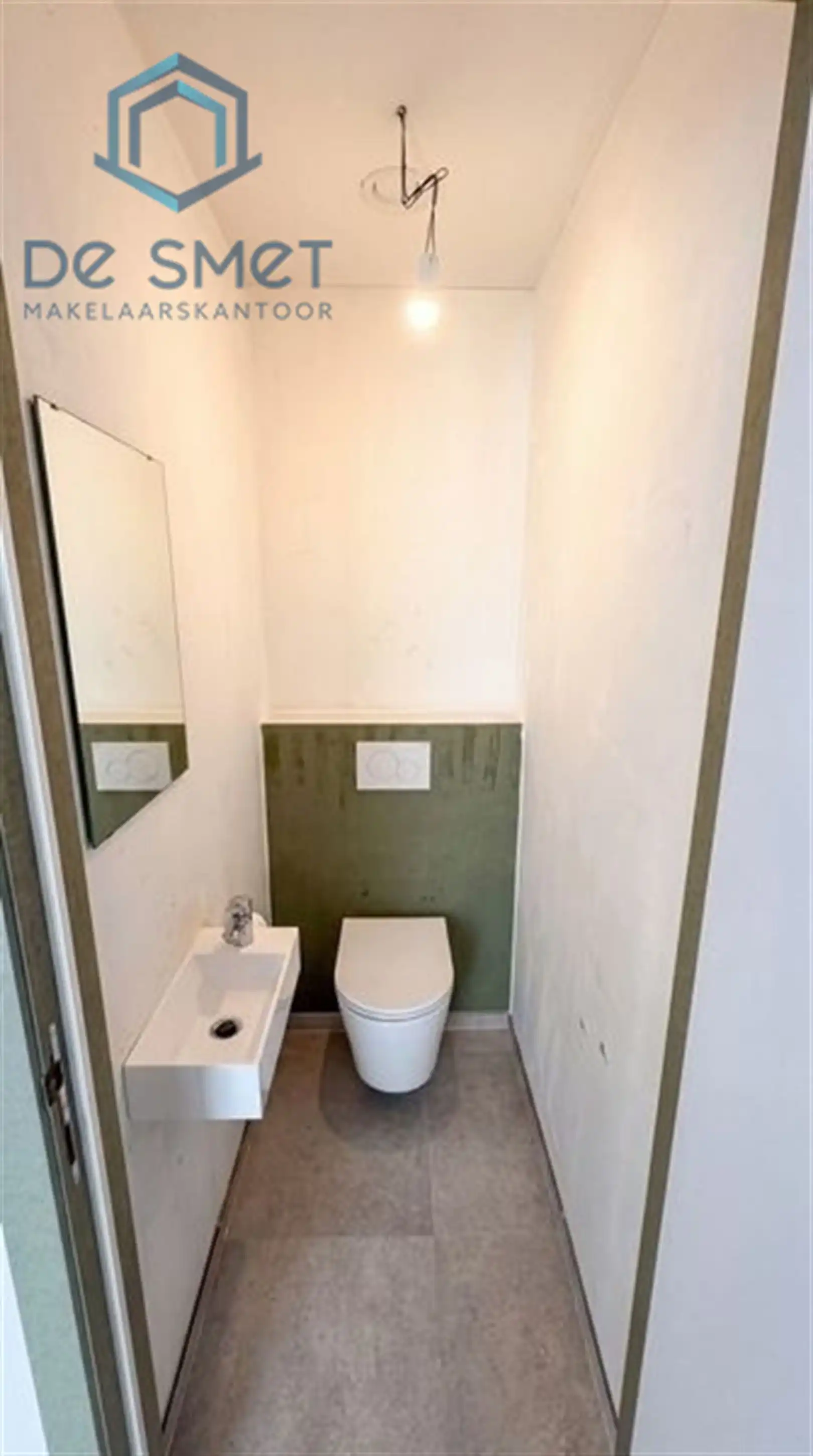 INSTAPKLAAR DAKAPPARTEMENT MET 2 SLAAPKAMERS, ZONNEPANELEN & MOGELIJKHEID TOT EXTRA RUIMTE foto 24