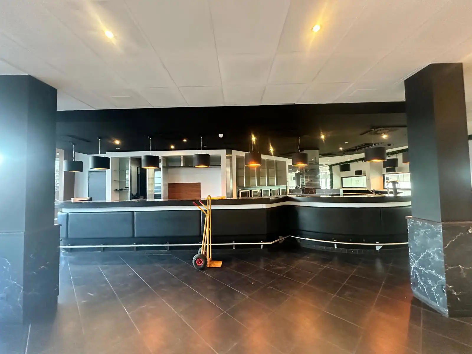 Unieke horecakans in Luchthaven Antwerpen foto 3