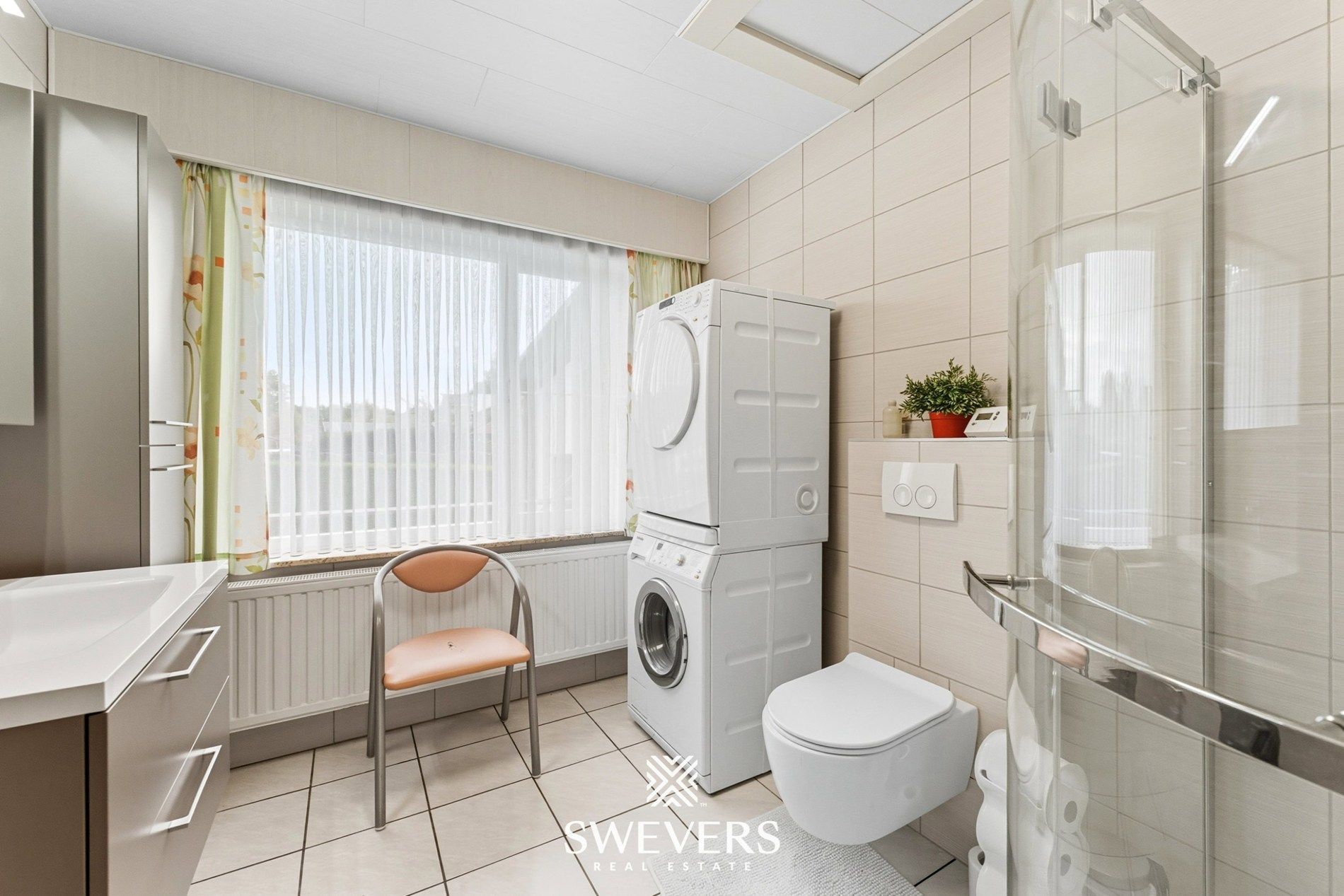 Verzorgde open bebouwing met grote tuin in Borgloon foto 13